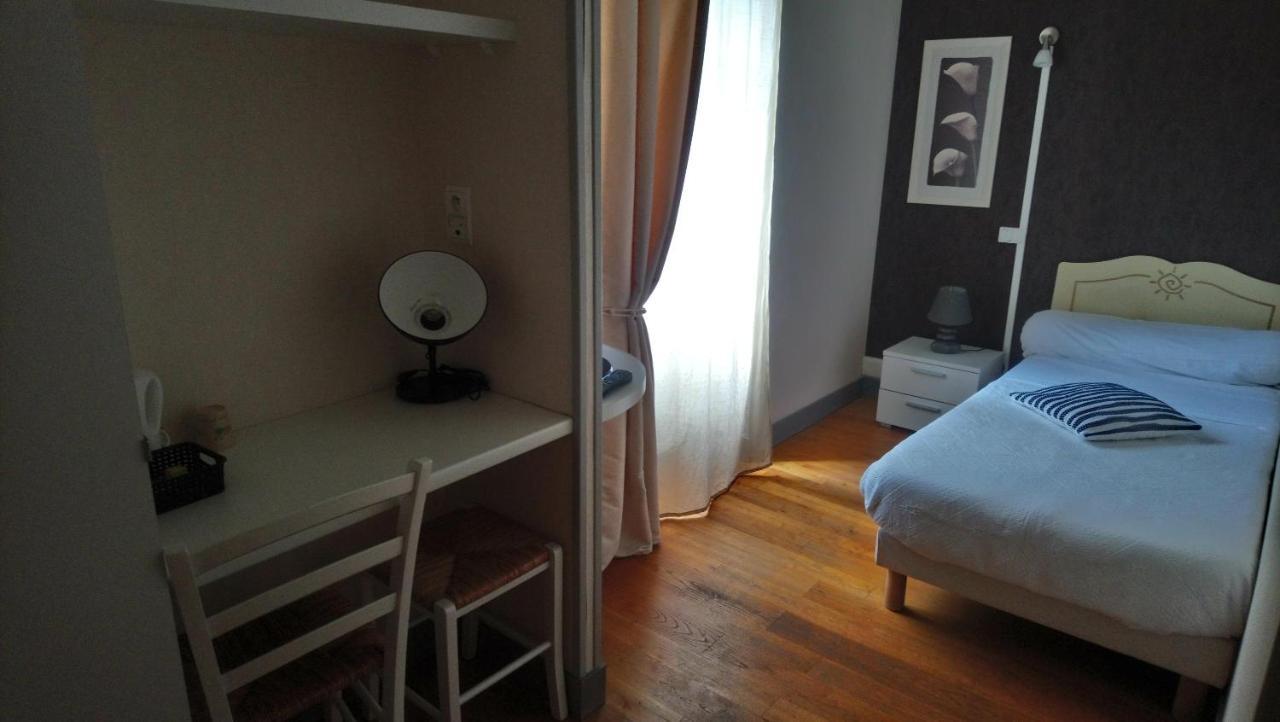 Auberge Des Lacs 马西尼亚克 外观 照片